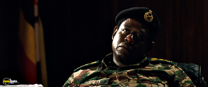 A still #33 from The Last King of Scotland (2006)