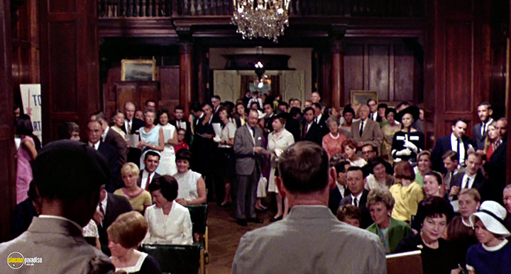 A still #31 from Thomas Crown Affair (1968)