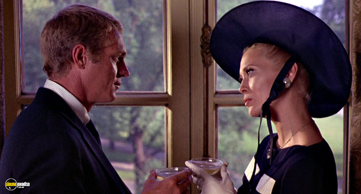 A still #1 from Thomas Crown Affair (1968)
