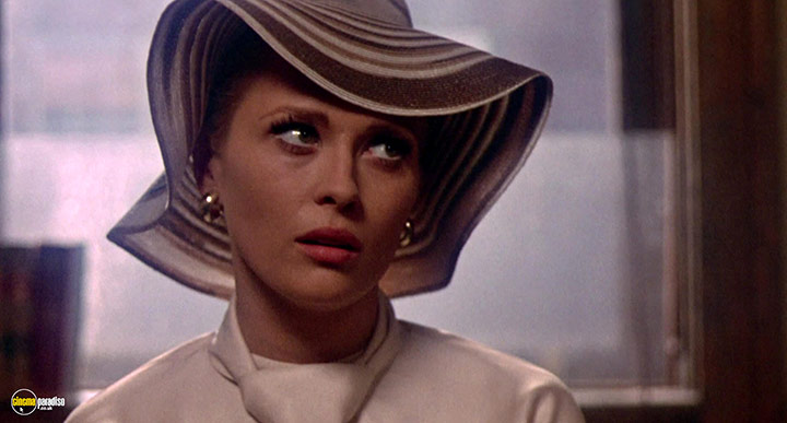 A still #20 from Thomas Crown Affair (1968)