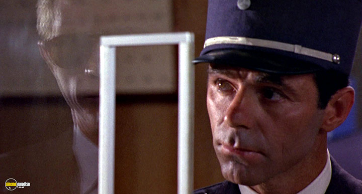 A still #3 from Thomas Crown Affair (1968)