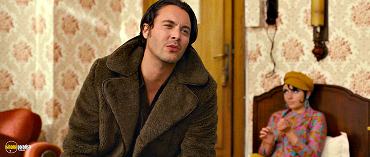 A still #23 from The Hot Potato (2011)