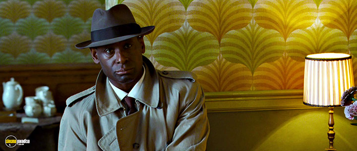 A still #4 from The Hot Potato (2011)