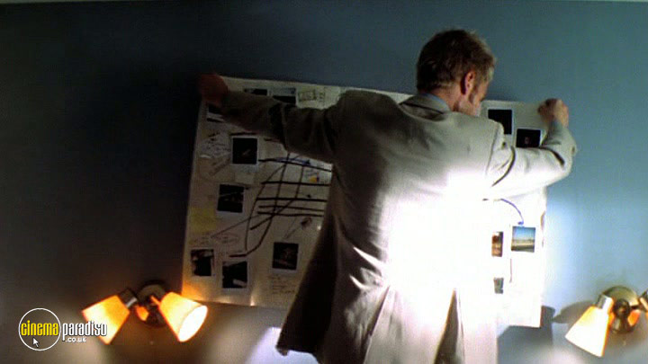A still #3 from Memento (2000)