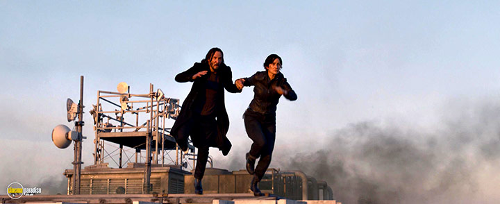 A still #20 from The Matrix Resurrections (2021)