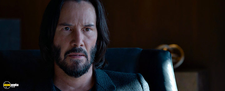 A still #14 from The Matrix Resurrections (2021)