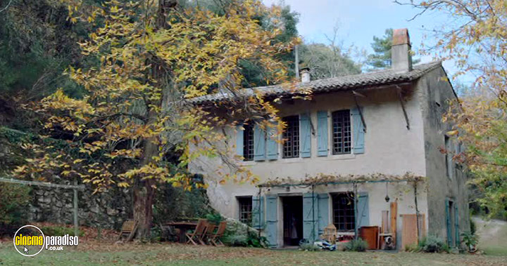 A still #25 from Departure (2015)