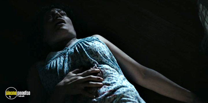 A still #18 from Survive the Night (2020)