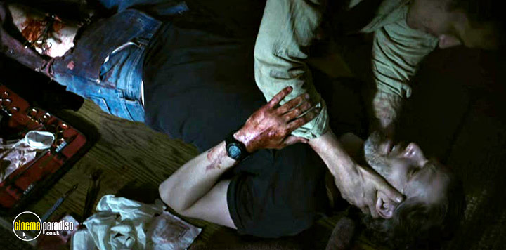 A still #11 from Survive the Night (2020)