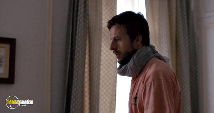 A still #18 from The Night Eats the World (2018)