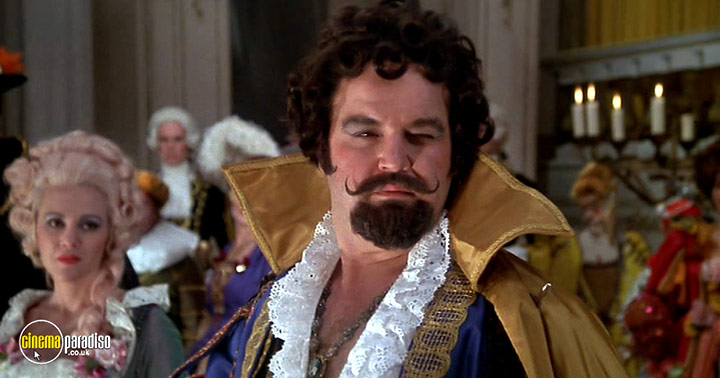 A still #7 from The Adventure of Sherlock Holmes' Smarter Brother (1975)