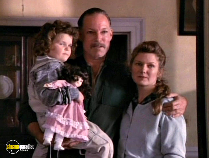 A still from Night of the Hunter (1991) 