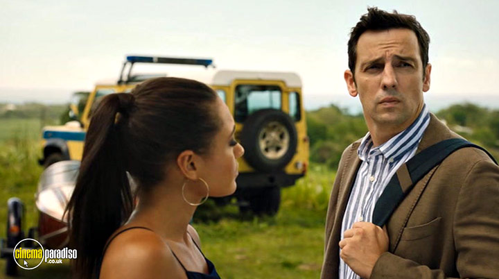 A still #40 from Death in Paradise: Series 11 (2022)
