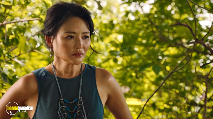 A still #24 from Death in Paradise: Series 11 (2022)