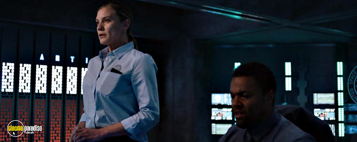 A still #10 from 2036 Origin Unknown (2018)