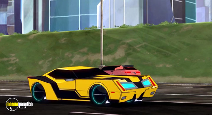 A still #24 from Transformers: Robots in Disguise: A New Mission (2015)