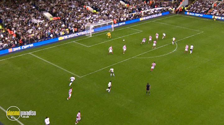 A still #28 from Tottenham Hotspur: Season Review 09/10 (2010)