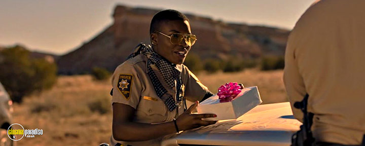 A still #22 from Copshop (2021)