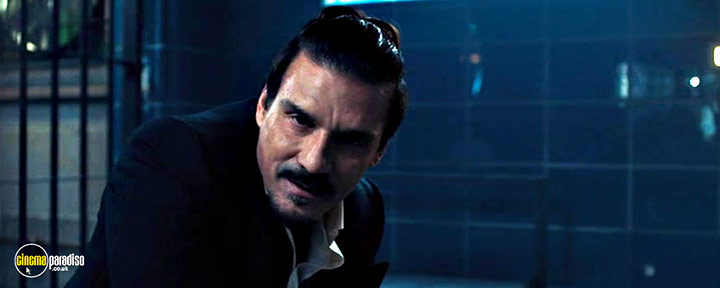 A still #16 from Copshop (2021)