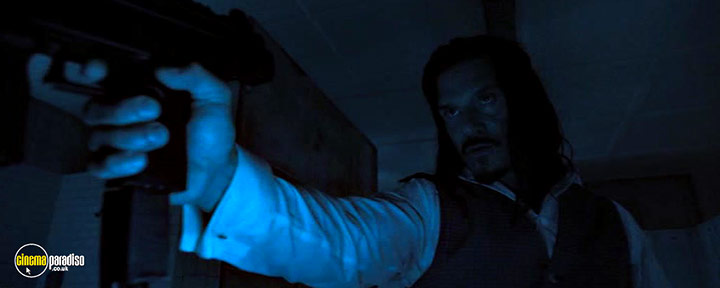 A still #6 from Copshop (2021)