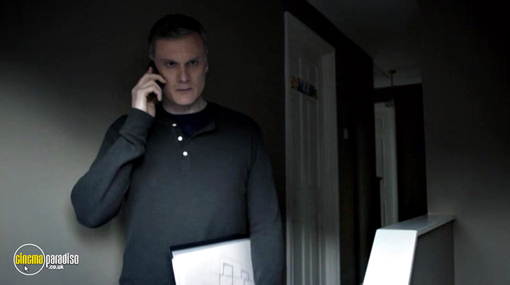 A still #2 from The Guilty (2013)