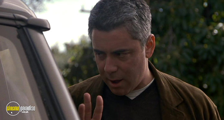 A still #24 from Hanging Up (2000)