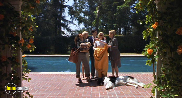 A still #15 from Hanging Up (2000)
