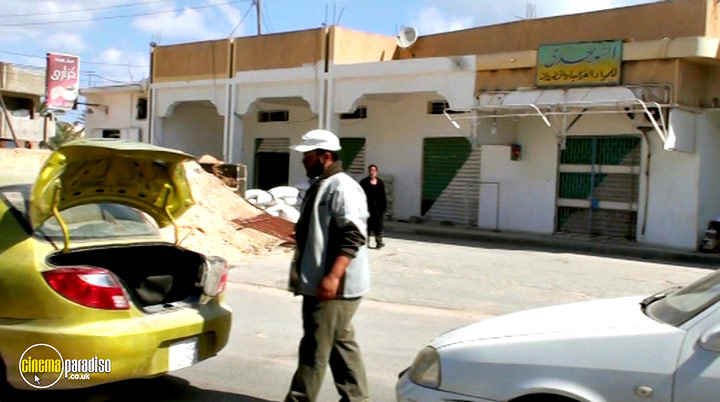 A still #37 from Which Way Is the Front Line from Here? The Life and Time of Tim Hetherington (2013)