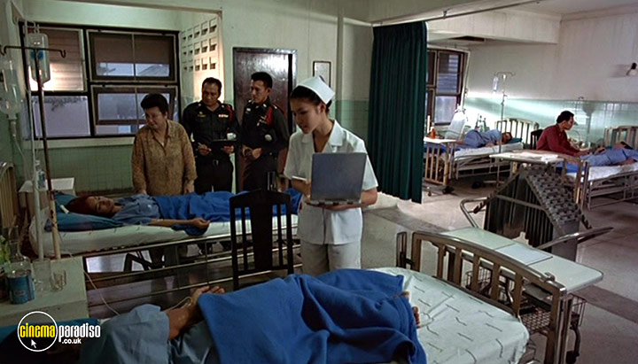 A still #33 from The Eye 2 (2004)