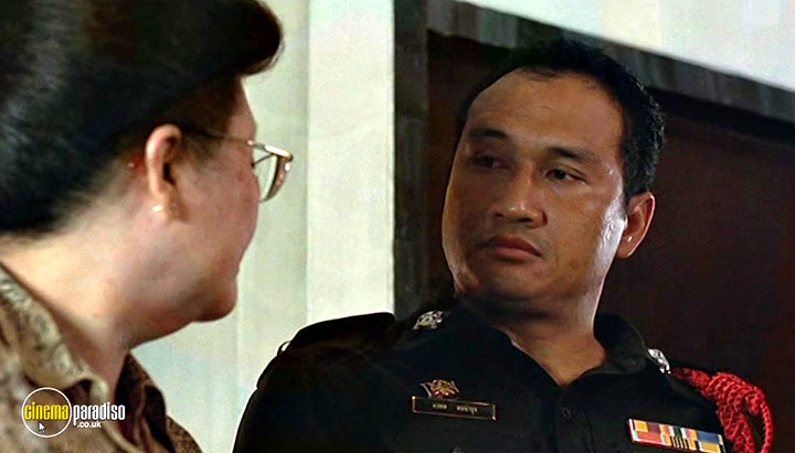 A still #32 from The Eye 2 (2004)