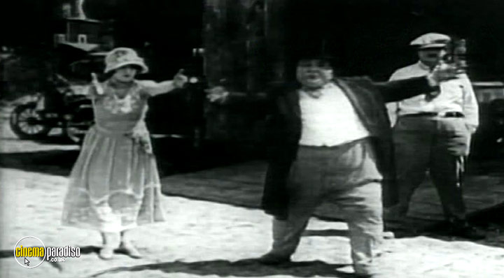 A still #6 from The Stan and Ollie Collection: Kid Speed / Enough to Do (1925)