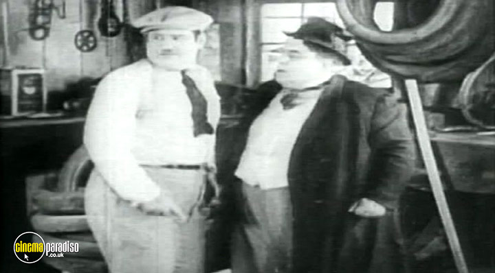 A still #5 from The Stan and Ollie Collection: Kid Speed / Enough to Do (1925)