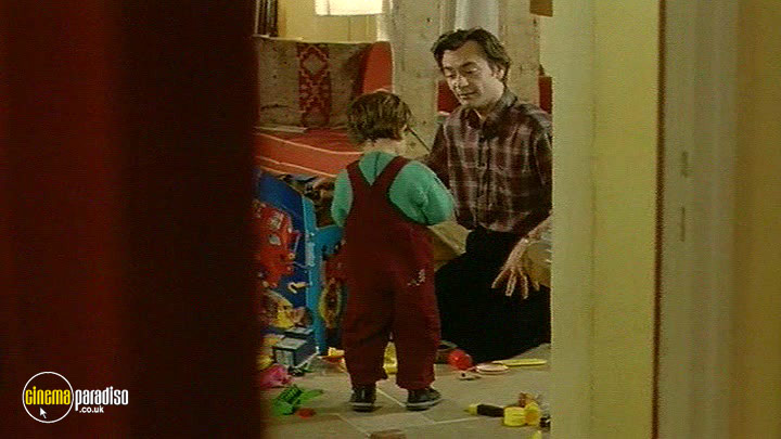 A still #3 from Le Secret (2001)
