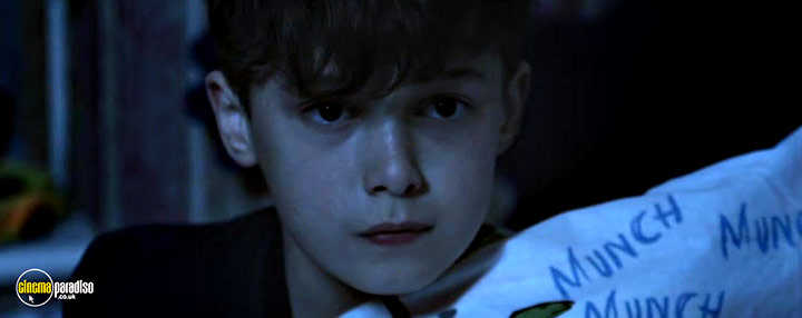 A still #7 from Robert (2015)