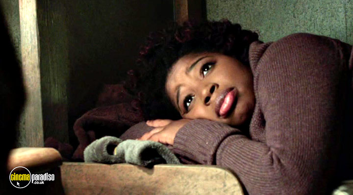A still #10 from Inanimate (2015)