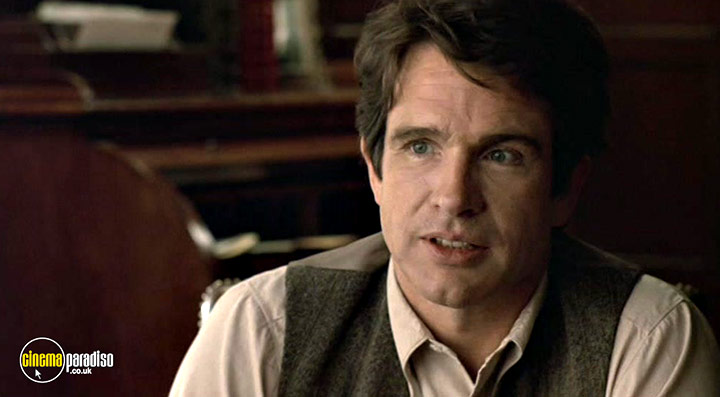 A still #14 from Reds (1981)