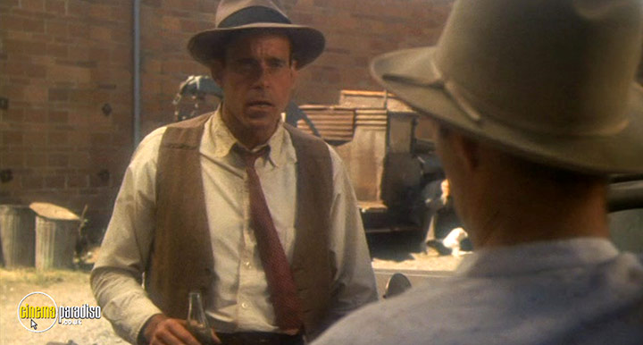 A still #34 from Bound for Glory (1976)
