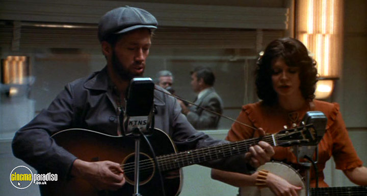 A still #6 from Bound for Glory (1976)