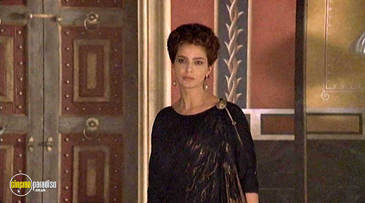 A still #27 from Nero (2005)
