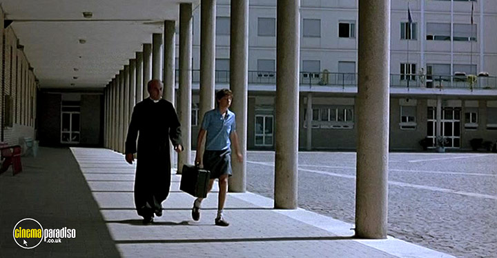 A still #23 from My Brother Is an Only Child (2007)