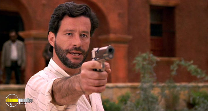 A still #3 from El Mariachi / Desperado (1995)