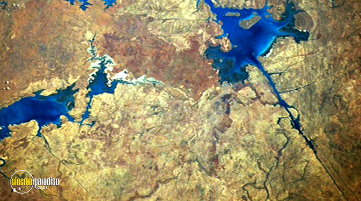 A still #29 from Planet Earth: Australia (2002)