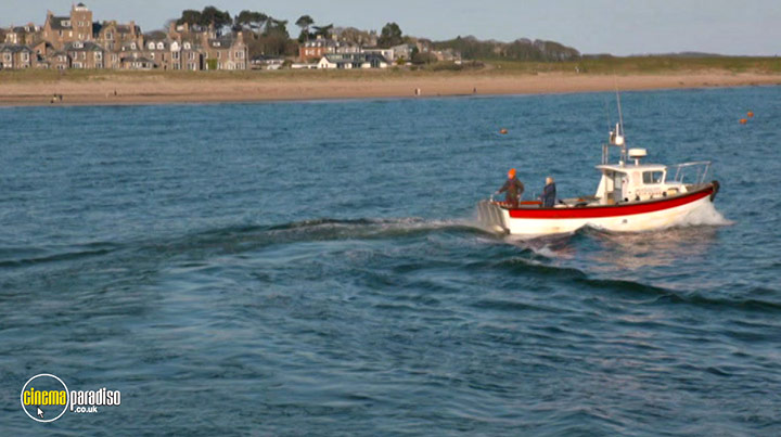 A still #27 from Great Coastal Railway Journeys: Series 1 (2022)