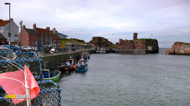 A still #21 from Great Coastal Railway Journeys: Series 1 (2022)