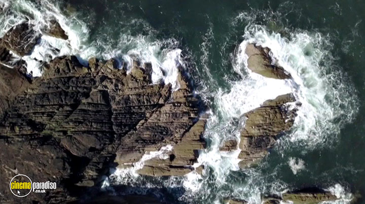 A still #5 from Great Coastal Railway Journeys: Series 1 (2022)