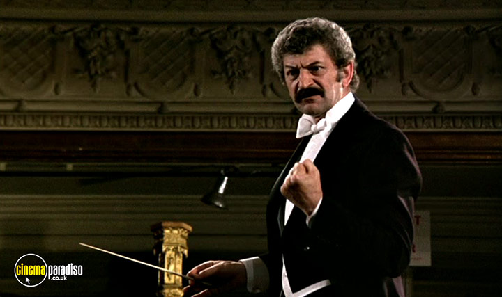 A still #13 from The Tall Blond Man with One Black Shoe (1972)