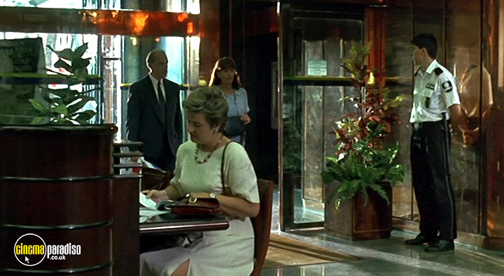 A still #13 from Happiness Is in the Field (1995)