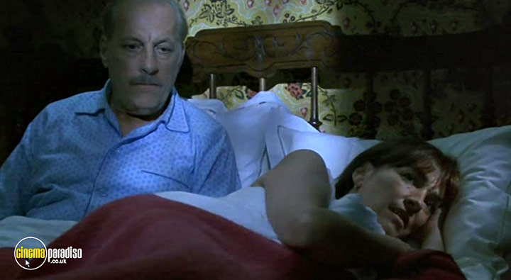 A still #9 from Happiness Is in the Field (1995)