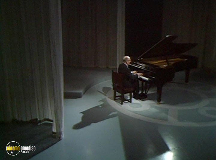 A still #11 from Clifford Curzon: The BBC Recitals: Schubert/Schumann/Brahms (1968)