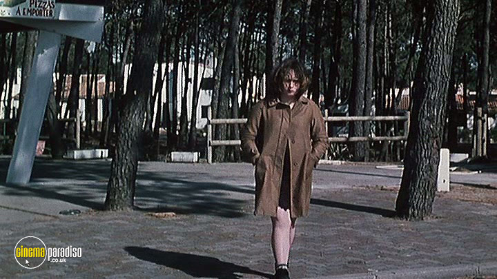 A still #4 from Fat Girl (2001)